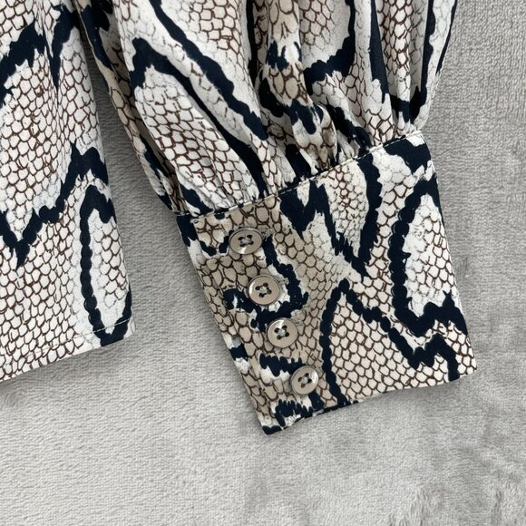 CAbi Serpentine Snake Print V-Neck Long Sleeve Blouse Top Style 3759 - Picture 5 of 9